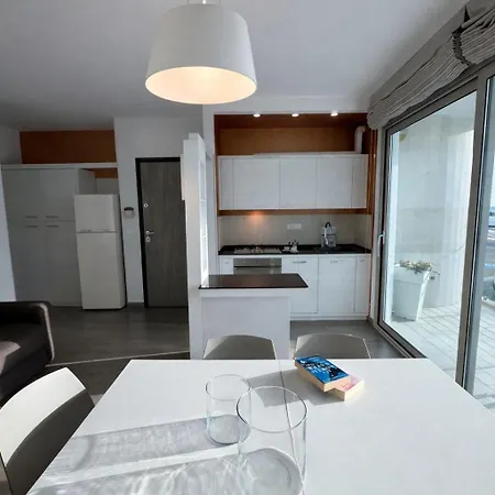 Apartamento Elegante Lungomare Kennedy