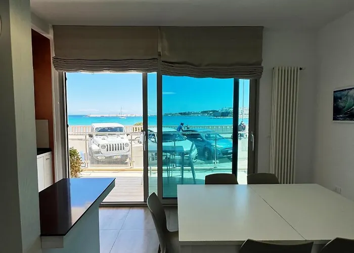 アパート Elegante Lungomare Kennedy *